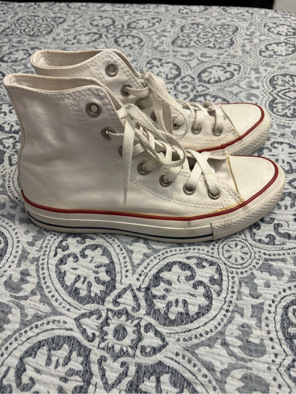 White High-Top Converse Canvas Sneakers with Red Trim 6.5